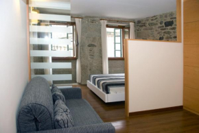 Гостиница Apartamentos Domus Stellae  Сантьяго-Де-Компостела